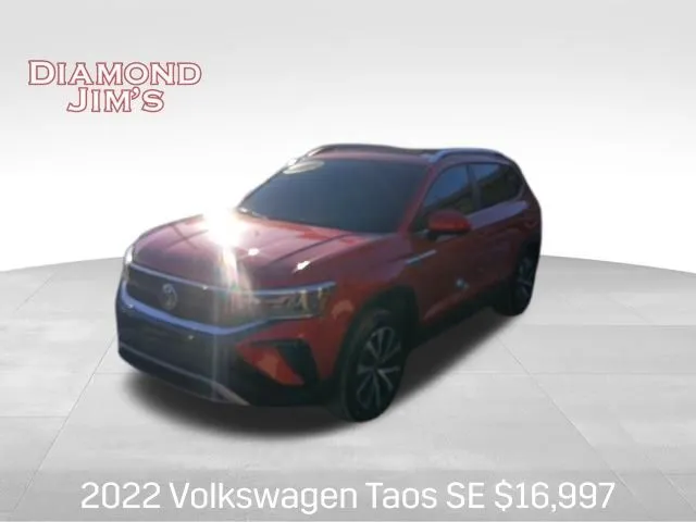 Red 2022 Volkswagen Taos 1.5T SE for sale in Milwaukee, WI