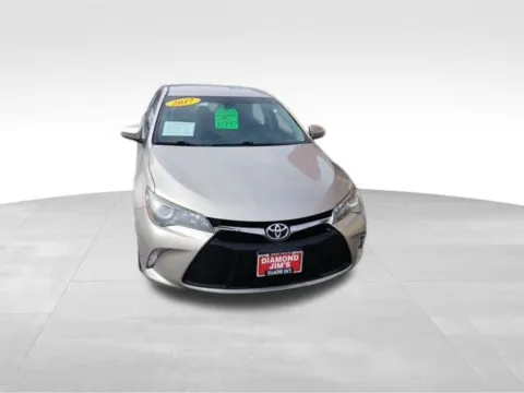 Photos of 2017 Toyota Camry SE for sale in Milwaukee, WI at Diamond Jim's West Allis