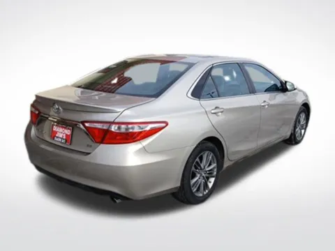 More photos of 2017 Toyota Camry SE at Diamond Jim's West Allis, WI
