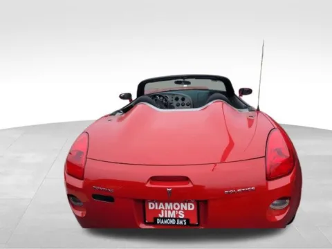Another view of 2006 Pontiac Solstice for sale in Milwaukee, WI at Diamond Jim's West Allis