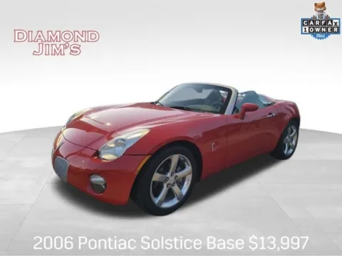 Red 2006 Pontiac Solstice for sale in Milwaukee, WI