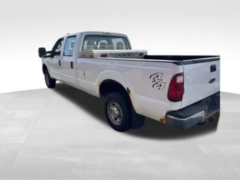 More photos of 2011 Ford F-250SD XL at Diamond Jim's West Allis, WI