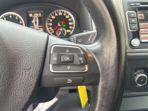 More photos of 2011 Volkswagen Tiguan SE at Diamond Jim's West Allis, WI