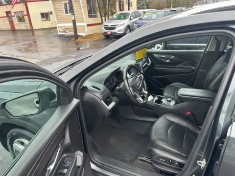 Another view of 2018 GMC Terrain SLT for sale in Milwaukee, WI at Diamond Jim's West Allis