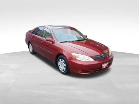 Another view of 2002 Toyota Camry XLE for sale in Milwaukee, WI at Diamond Jim's West Allis