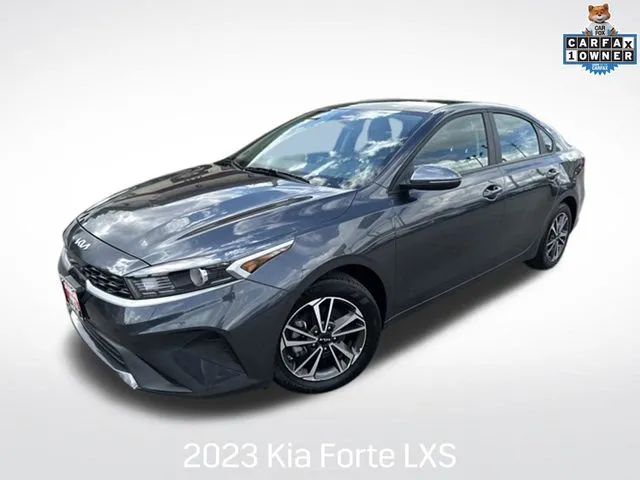 Gray 2023 Kia Forte LXS for sale in Milwaukee, WI