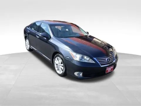 Another view of 2011 Lexus ES 350 for sale in Milwaukee, WI at Diamond Jim's West Allis
