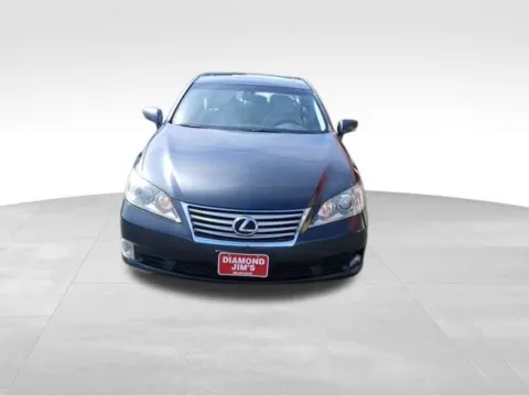 Photos of 2011 Lexus ES 350 for sale in Milwaukee, WI at Diamond Jim's West Allis