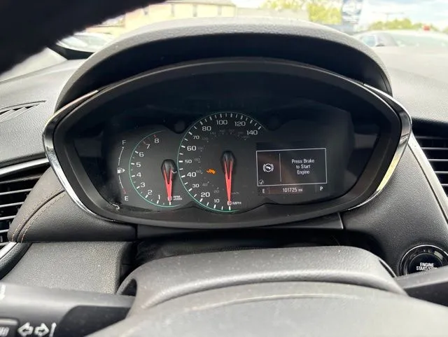 2022 Chevrolet Trax LT - Photo 11