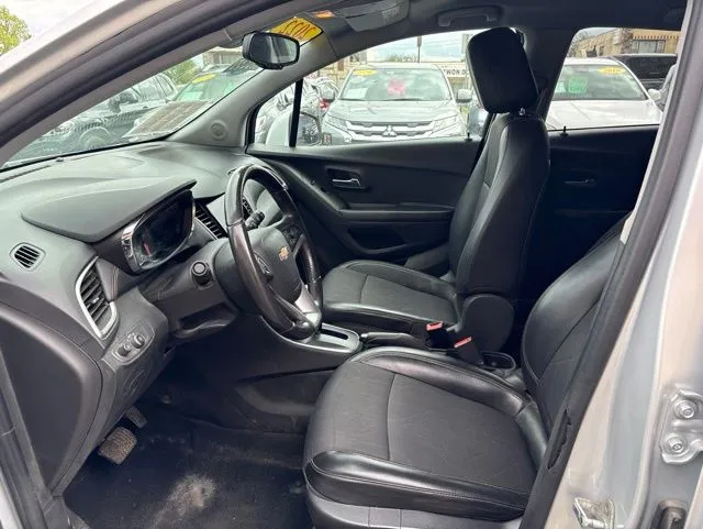 2022 Chevrolet Trax LT - Photo 16