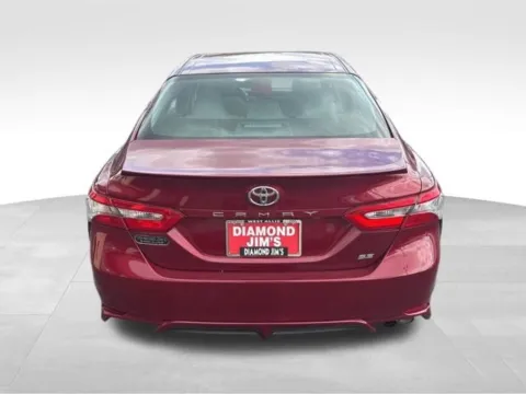 More photos of 2018 Toyota Camry SE at Diamond Jim's West Allis, WI