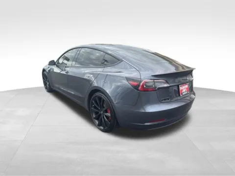 More photos of 2019 Tesla Model 3 Performance at Diamond Jim's West Allis, WI