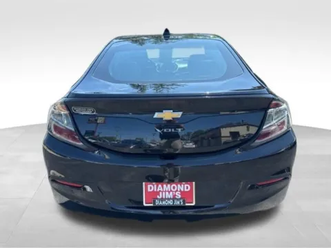 More photos of 2017 Chevrolet Volt Premier at Diamond Jim's West Allis, WI