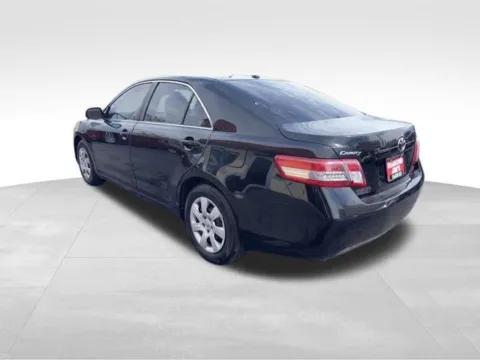 More photos of 2010 Toyota Camry LE at Diamond Jim's West Allis, WI