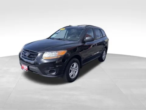 Photos of 2011 Hyundai Santa Fe GLS for sale in Milwaukee, WI at Diamond Jim's West Allis