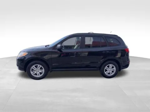 Another view of 2011 Hyundai Santa Fe GLS for sale in Milwaukee, WI at Diamond Jim's West Allis