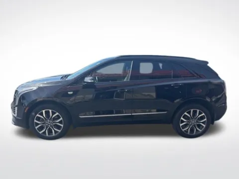 Photos of 2021 Cadillac XT5 Sport for sale in Milwaukee, WI at Diamond Jim's West Allis