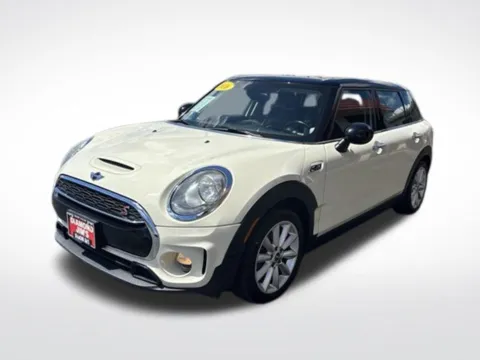 White 2016 MINI Cooper S Clubman for sale in Milwaukee, WI