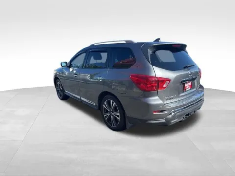 Another view of 2020 Nissan Pathfinder Platinum for sale in Milwaukee, WI at Diamond Jim's West Allis