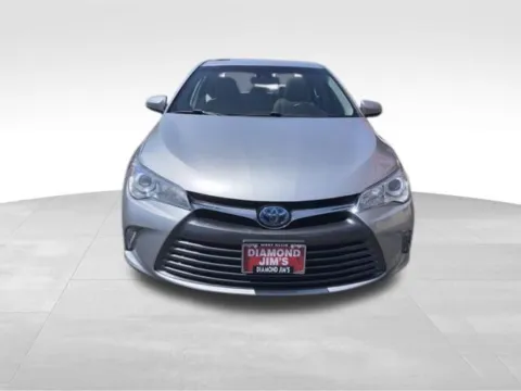 Photos of 2016 Toyota Camry Hybrid XLE for sale in Milwaukee, WI at Diamond Jim's West Allis