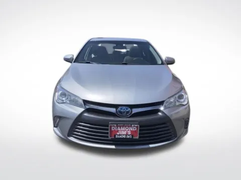 Photos of 2016 Toyota Camry Hybrid XLE for sale in Milwaukee, WI at Diamond Jim's West Allis