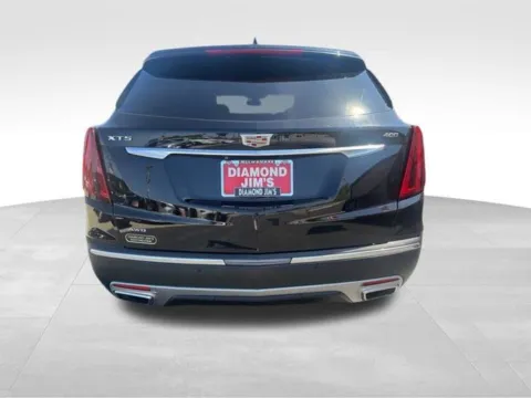More photos of 2020 Cadillac XT5 Premium Luxury at Diamond Jim's West Allis, WI