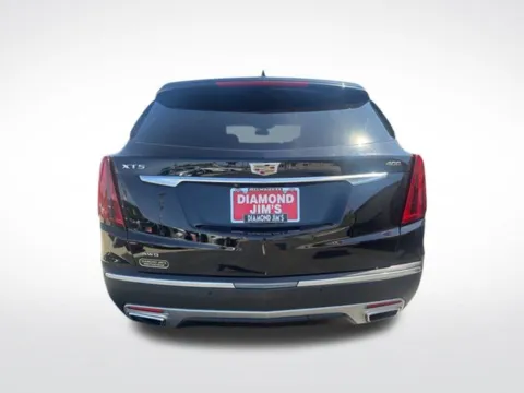 More photos of 2020 Cadillac XT5 Premium Luxury at Diamond Jim's West Allis, WI