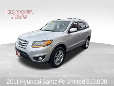 Silver 2011 Hyundai Santa Fe Limited for sale in Milwaukee, WI
