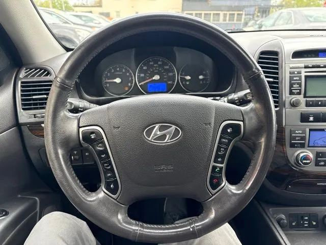 2011 Hyundai Santa Fe Limited - Photo 10