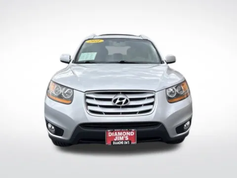 Photos of 2011 Hyundai Santa Fe Limited for sale in Milwaukee, WI at Diamond Jim's West Allis