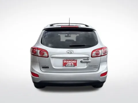 More photos of 2011 Hyundai Santa Fe Limited at Diamond Jim's West Allis, WI