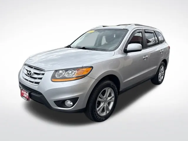 Silver 2011 Hyundai Santa Fe Limited for sale in Milwaukee, WI