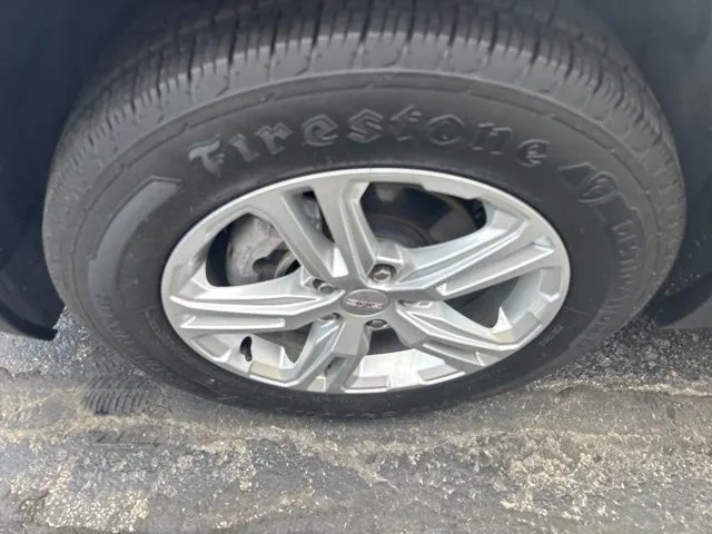 GMC Terrain photo 23