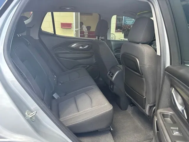 GMC Terrain photo 18