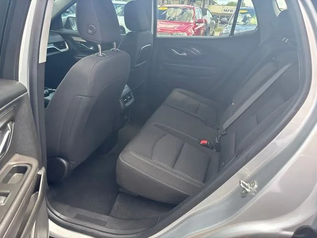 GMC Terrain photo 16