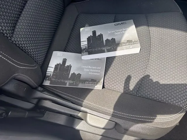 GMC Terrain photo 20