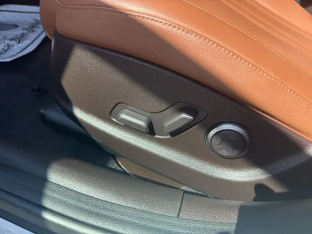 2022 GENESIS G80 Base - Photo 11