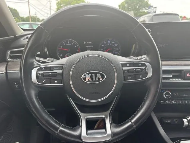 Kia K5 photo 10
