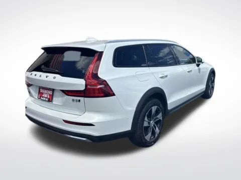 More photos of 2024 Volvo V60 Cross Country B5 Plus at Diamond Jim's West Allis, WI