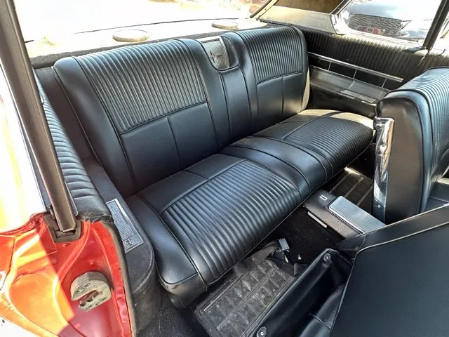 Oldsmobile Starfire photo 17