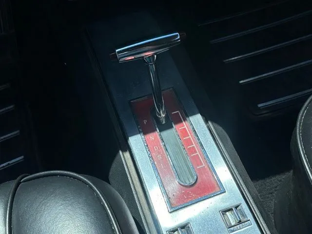 Oldsmobile Starfire photo 7