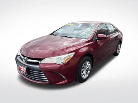 Unknown 2017 Toyota Camry LE for sale in Milwaukee, WI