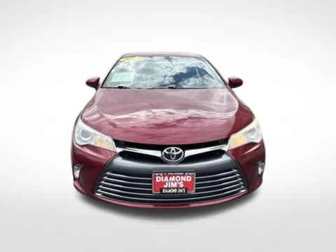 Photos of 2017 Toyota Camry LE for sale in Milwaukee, WI at Diamond Jim's West Allis