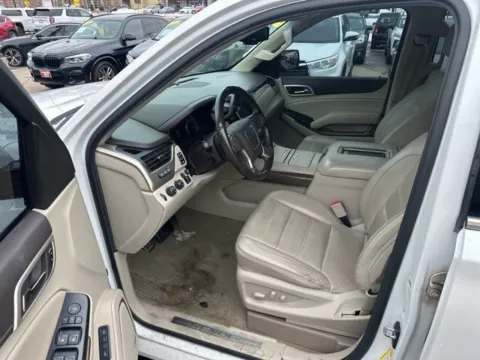 More photos of 2018 GMC Yukon XL Denali at Diamond Jim's West Allis, WI