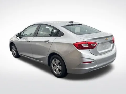More photos of 2017 Chevrolet Cruze LS at Diamond Jim's West Allis, WI