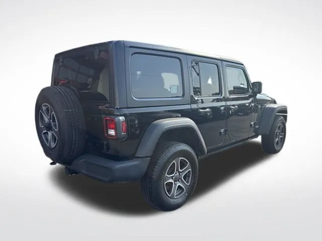 Jeep Wrangler photo 7