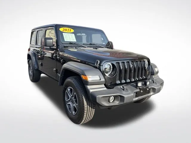 Black 2021 Jeep Wrangler Unlimited Sport S for sale in Milwaukee, WI