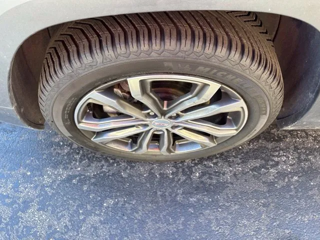 GMC Terrain photo 24