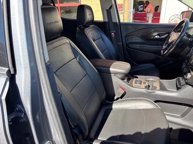 GMC Terrain photo 20