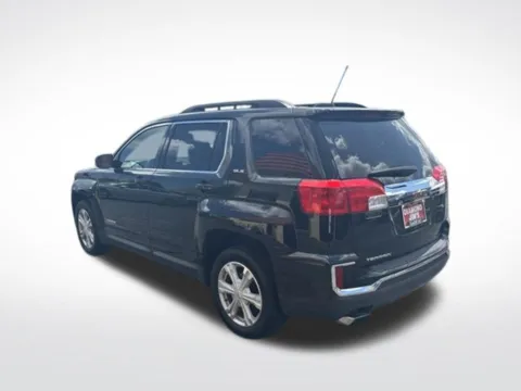 More photos of 2017 GMC Terrain SLE-2 at Diamond Jim's West Allis, WI